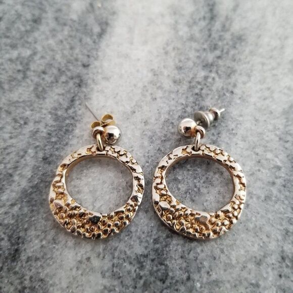 Vintage Post Drop Earrings, Textured Metal, Minimal Circle Design, Estate - Picture 4 of 4